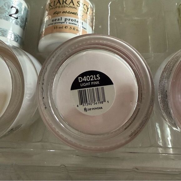 Kiara Dip Powder Nail Kit - Multicolor - Picture 8 of 14